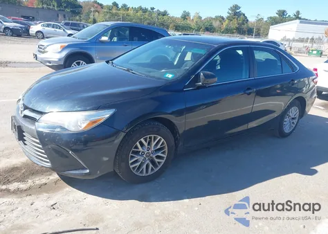 2017 Toyota Camry Le z USA, uszkodzony, nr VIN 4T1BF1FKXHU650587